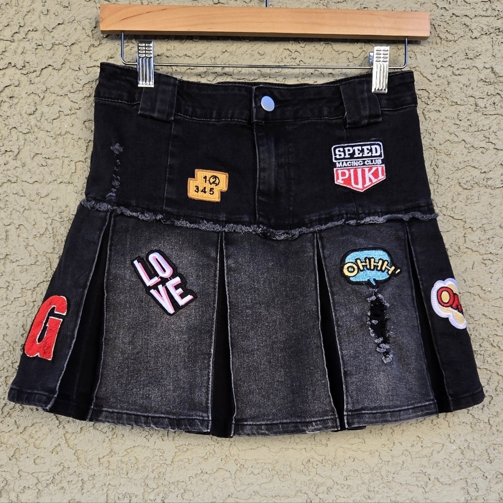 Immodel Patchwork Pleated Mini Skirt